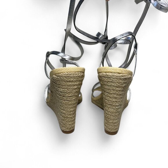 Schutz Women's Deonne Metallic Silver Leather Wedge Sandal Sz 7 NEW IN BOX - Picture 3 of 14